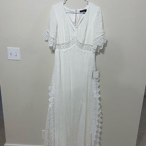 NEW! Boho white maxi dress